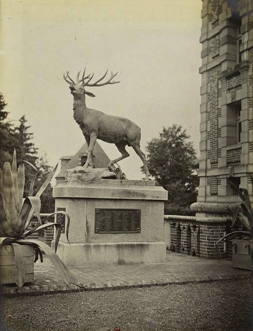 Le cerf du millième - Tiré de l'ouvrage L'Equipage du marquis de Chambray - Photos de Maurice de Gasté (1894) - Bnf (Gallica)